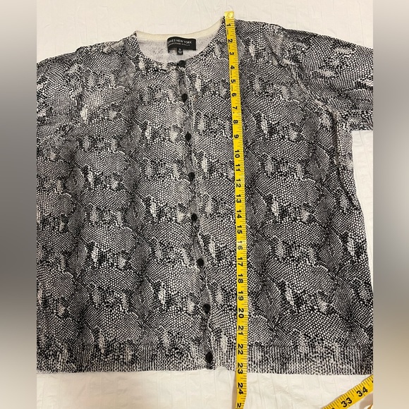 Jones New York sz 2X knit cardigan and top set in great condition very classy - Picture 11 of 13